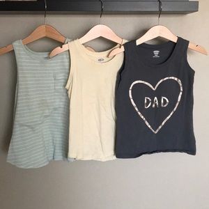 Old Navy tanks